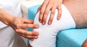 766x415_10_tips_for_caring_for_someone_after_knee_replacement_surgery